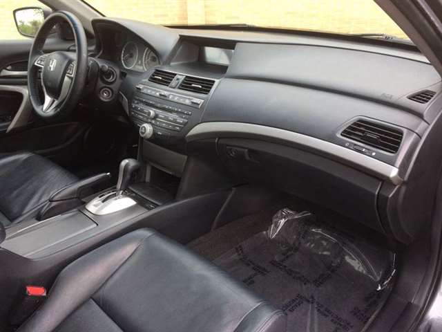 2011 Honda Accord EX-L V6 2dr Coupe 5A